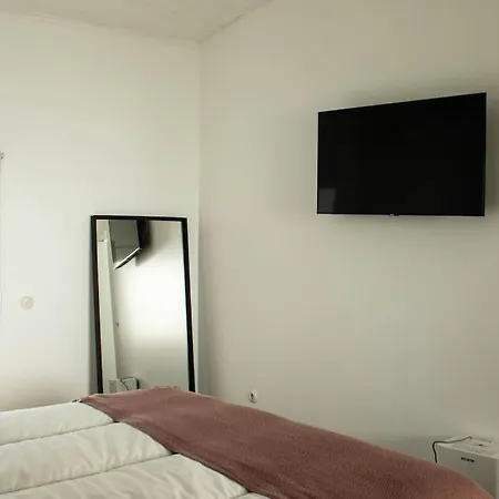 Private House In The Centre Of