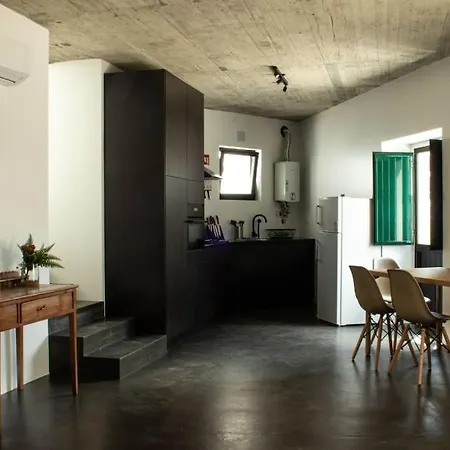 Apartment Private House In The Centre Of Condeixa-a-Nova